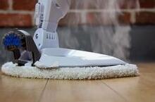 steam mop to clean floor